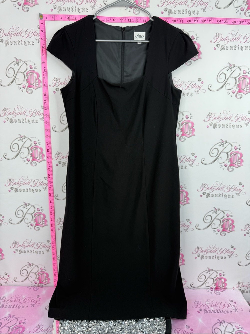 cleo dress Black Cap-Sleeve Midi Sheath Dress